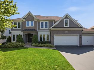 441 N Sycamore Ln, North Aurora, IL 60542