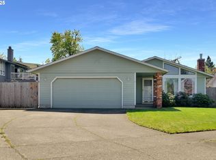 5781 E St, Springfield, OR 97478