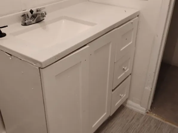 545 Hall Rd, Vicksburg, MS 39180