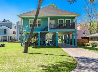 508 Pine Rd, Clear Lake Shores, TX 77565