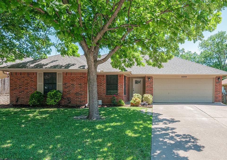 1st image of 8240 Willis Ln