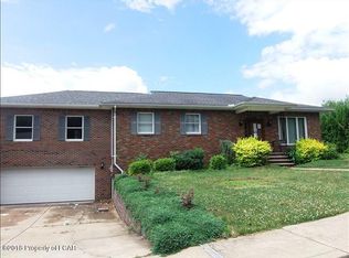 114 Laurie Ln, Hughestown, PA 18640