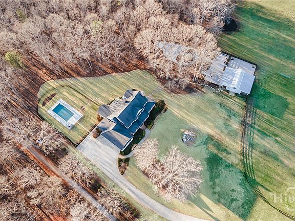 3rd image of 2220 Elder Mill Road