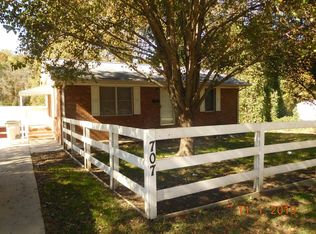 707 N Avon St, Gastonia, NC 28054