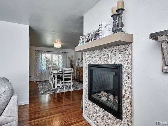 3rd image of 5585 E Lehigh Ave