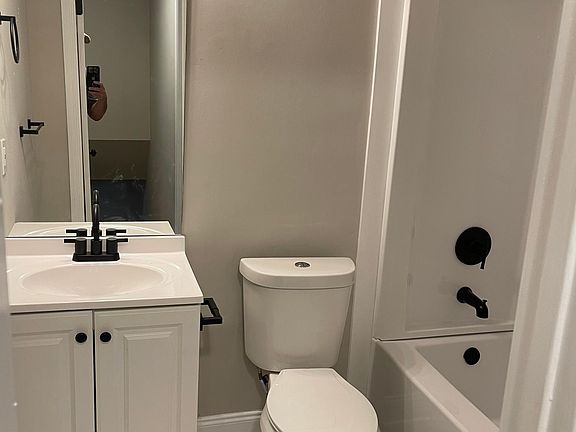 4th image of 191 Northdale Pl #191