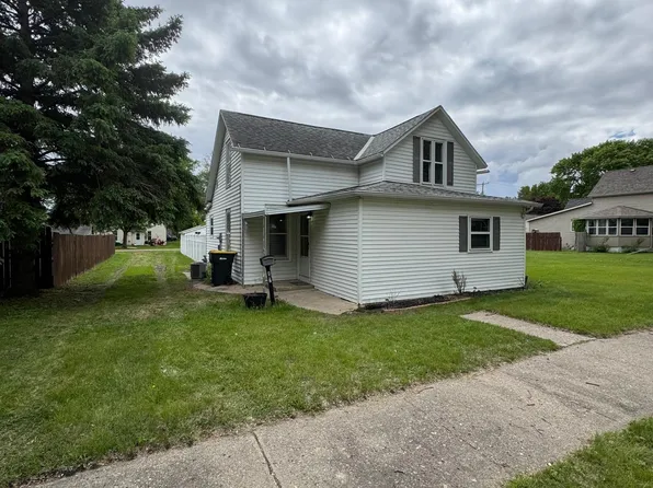 412 E Broadway St, Redwood Falls, MN 56283