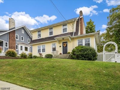 11 Hillcrest Ter, Verona, NJ, 07044
