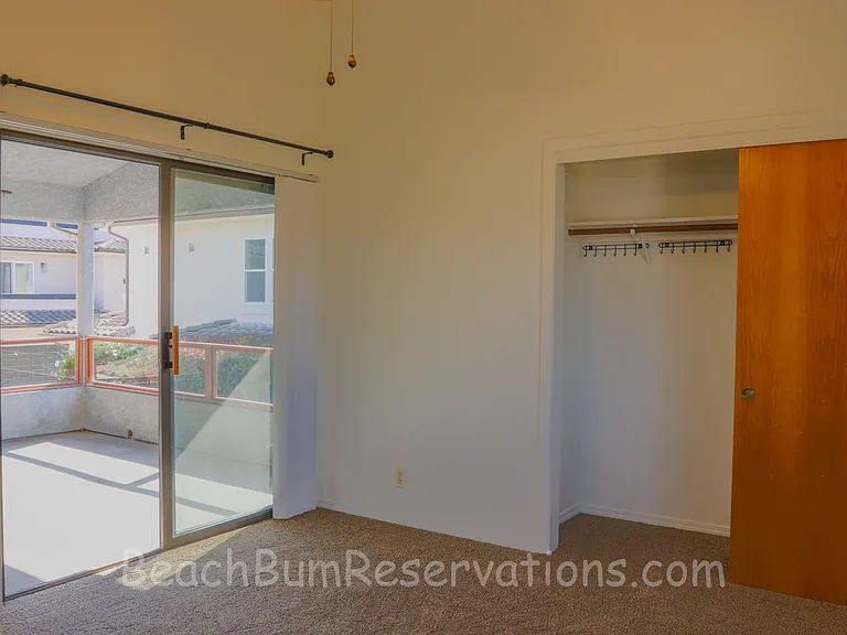 368 N 3rd St — Photo 26