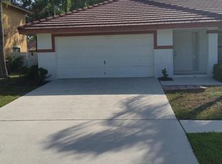 1105 Staghorn St, Wellington, FL 33414