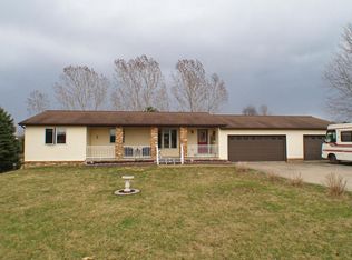 9066 Ellsworth Rd, Tomah, WI 54660