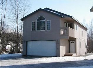 7242 Holly Lynn Pl, Anchorage, AK 99507