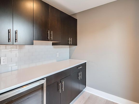 5th image of 740 S Columbus Blvd Unit 38