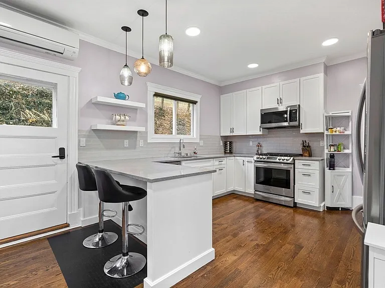 64 Atherton Rd #1 — Photo 17