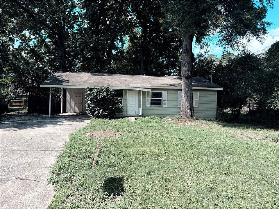 1st image of 103 Trinity Dr