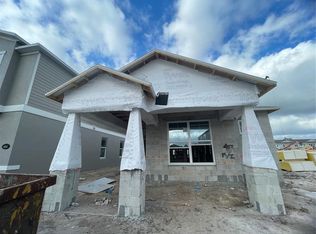 640 E Becklow St, Debary, FL 32713