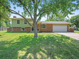 201 E Janet Ave, Clearwater, KS 67026