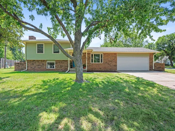 201 Janet St, Clearwater, KS 67026