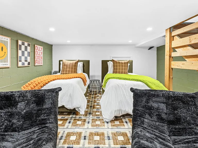 1311 La Palma St #7 — Photo 13