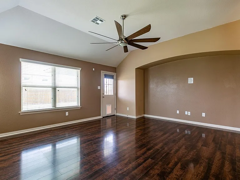 118 Wallin Farms Dr — Photo 10