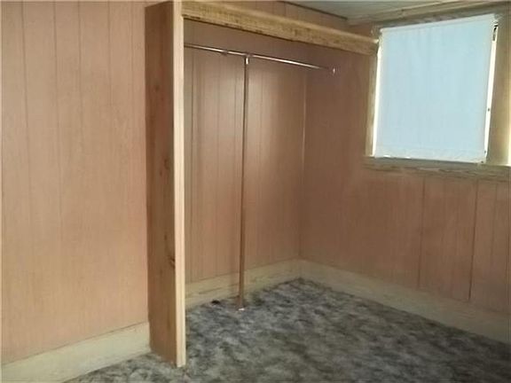 5th image of 3109 E 44th St