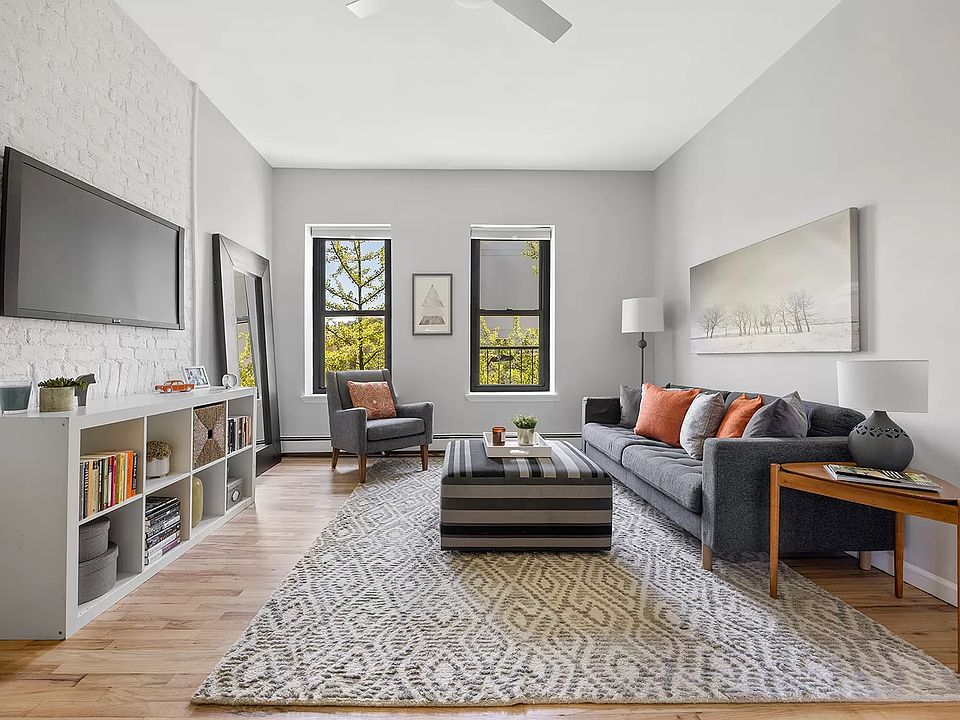 1st image of 77 Underhill Ave APT 3B