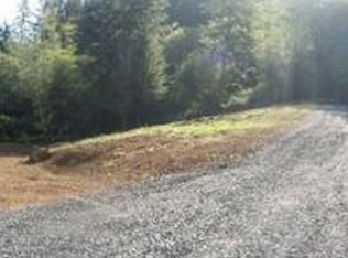 2860 Alderwood St, Coos Bay, OR 97420