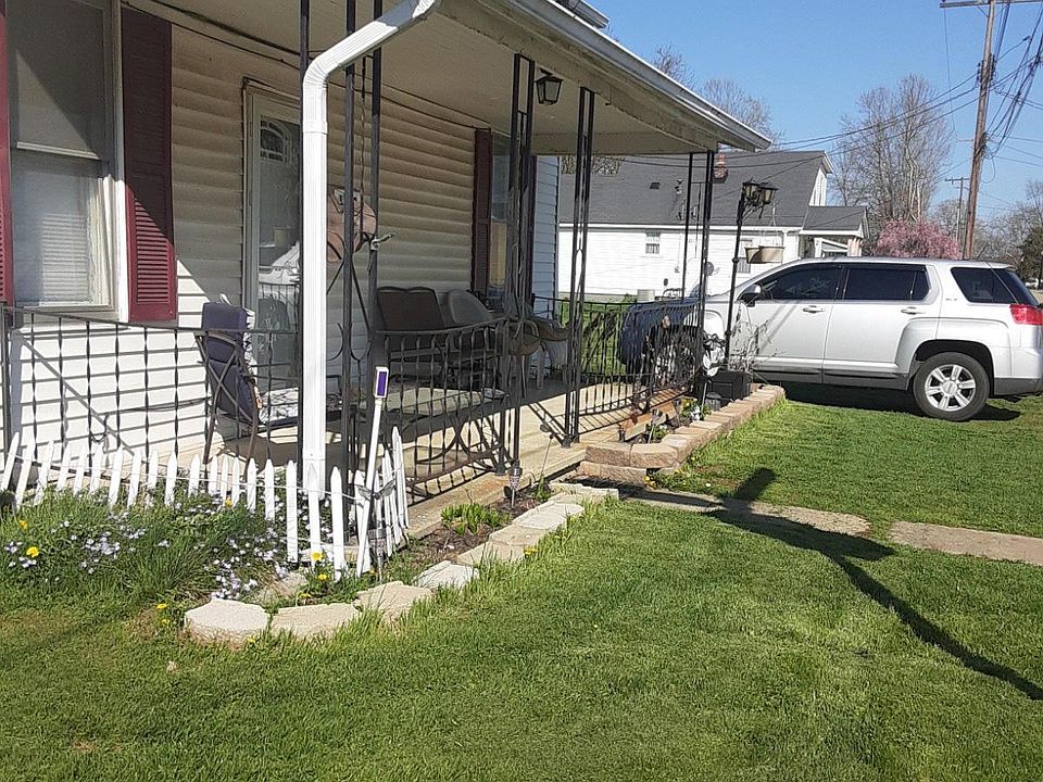 1st image of 1742 W Arcadia Ave