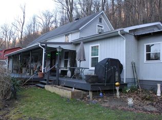 114 Meadowland Rd, Bergoo, WV 26298