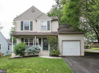 122 E Coulter Ave, Collingswood, NJ 08108