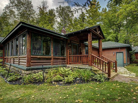 3rd image of 8435 S Squaw Lake Ln