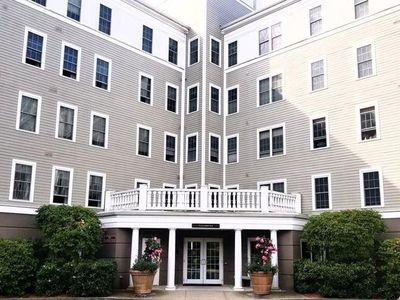8 Crowninshield St Unit 311, Peabody, MA, 01960