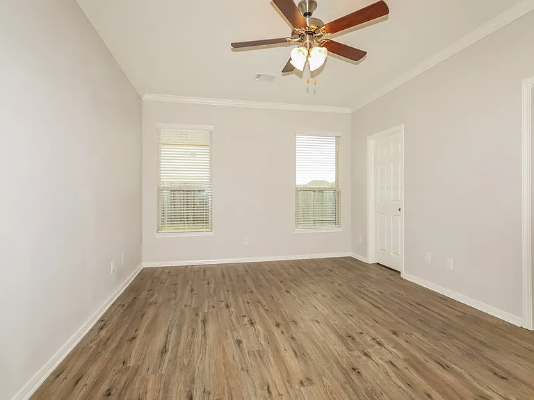 23006 Silver Linden Ct — Photo 10