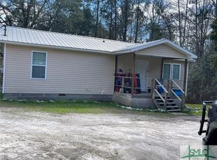 571 Wallace Dr, Springfield, GA 31329