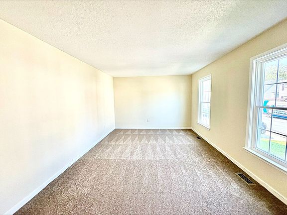 2nd image of 6207 Beaufont Hills Ct
