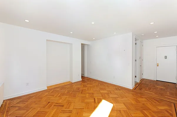 Rented by Aether Property Group | media 21