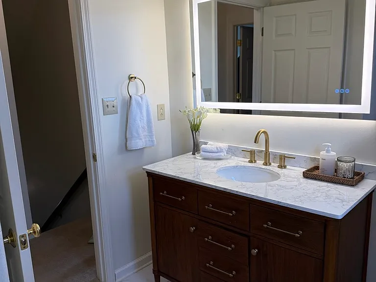 619 Chesterfield Cir — Photo 23