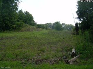 Pine Knoll Dr, Green, OH 44232