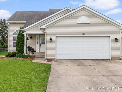 526 Discovery Dr, Wayland, MI, 49348