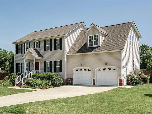 2nd image of 195 Moonlight Dr