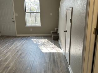 214 W Madison St, Springfield, MO 65806