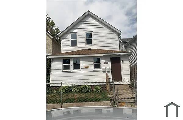 Building Photo - 869 Albemarle St #2