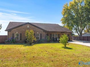 453 Banyon Rd, Toney, AL 35773