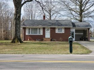 573 S Kluemper Rd, Jasper, IN 47546