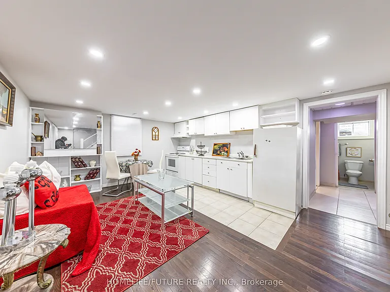 795 Bermuda Ave #BASEMENT — Photo 3