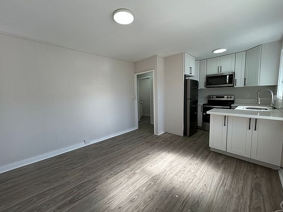 4th image of 2620 Date St #1