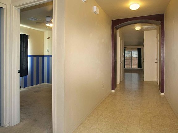 3rd image of 887 E Robert Hansen Dr