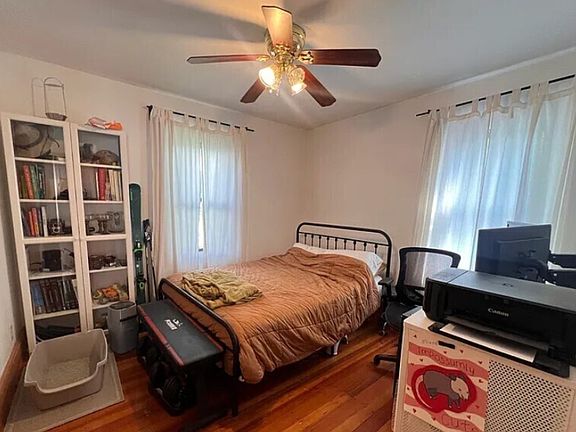 3rd image of 3 Aldie St #2