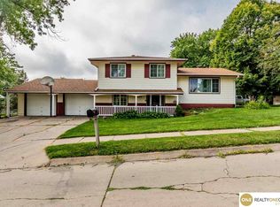 9229 Ames Ave, Omaha, NE 68134