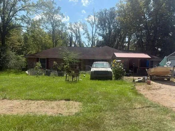 9540 Dyer Rd, Baker, LA 70714